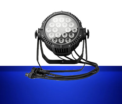 18 four-in-one waterproof par lights